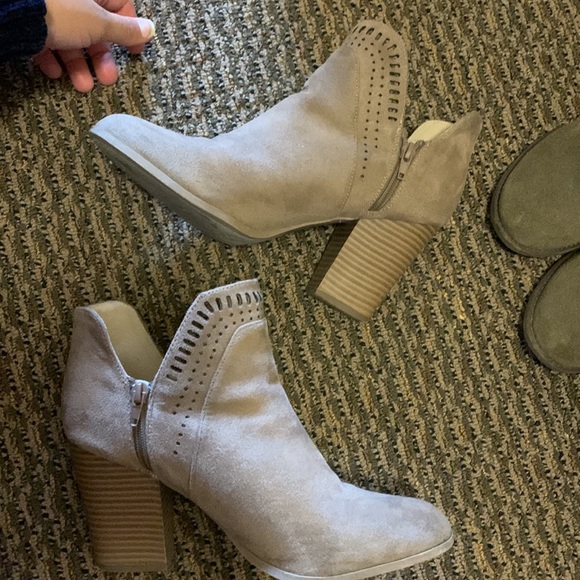 Cowgirl Ankle booties - Picture 3 of 4